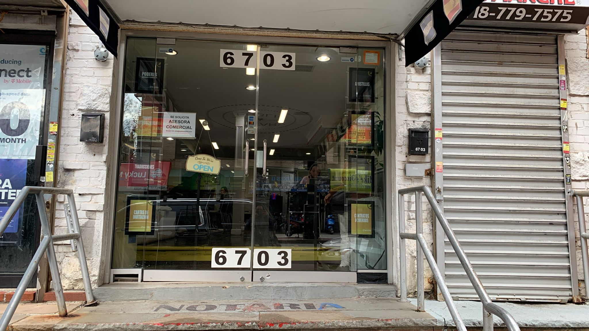 Imagen de entrada de oficina notaria en queens new york